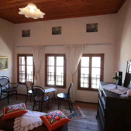 1800's Villa *