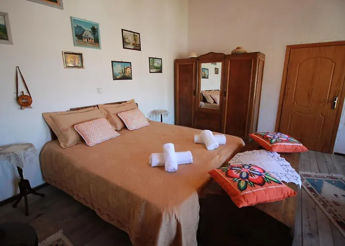 1800's * Gjirokaster